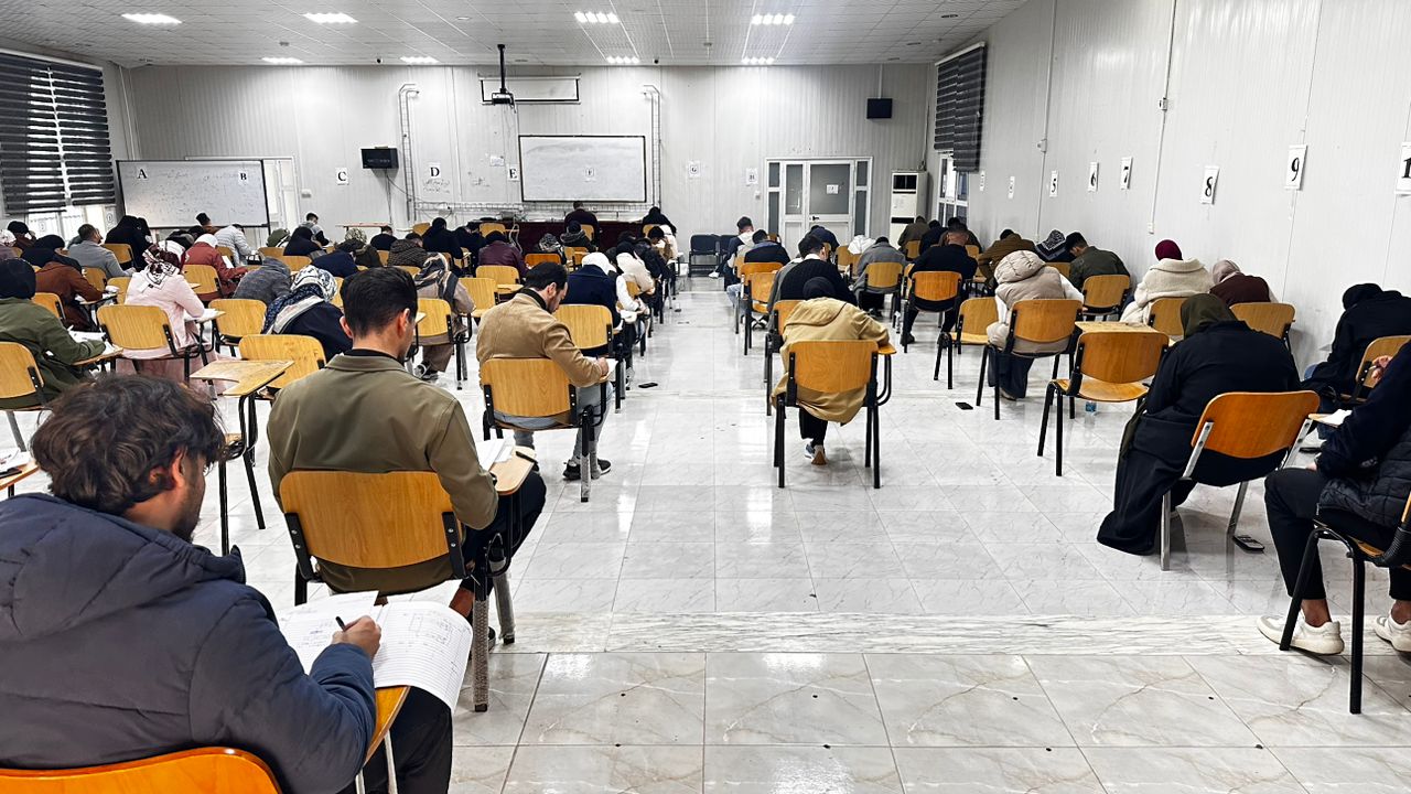 انطلاق الامتحانات النهائية بكلية تقنية المعلومات – جامعة مصراتة